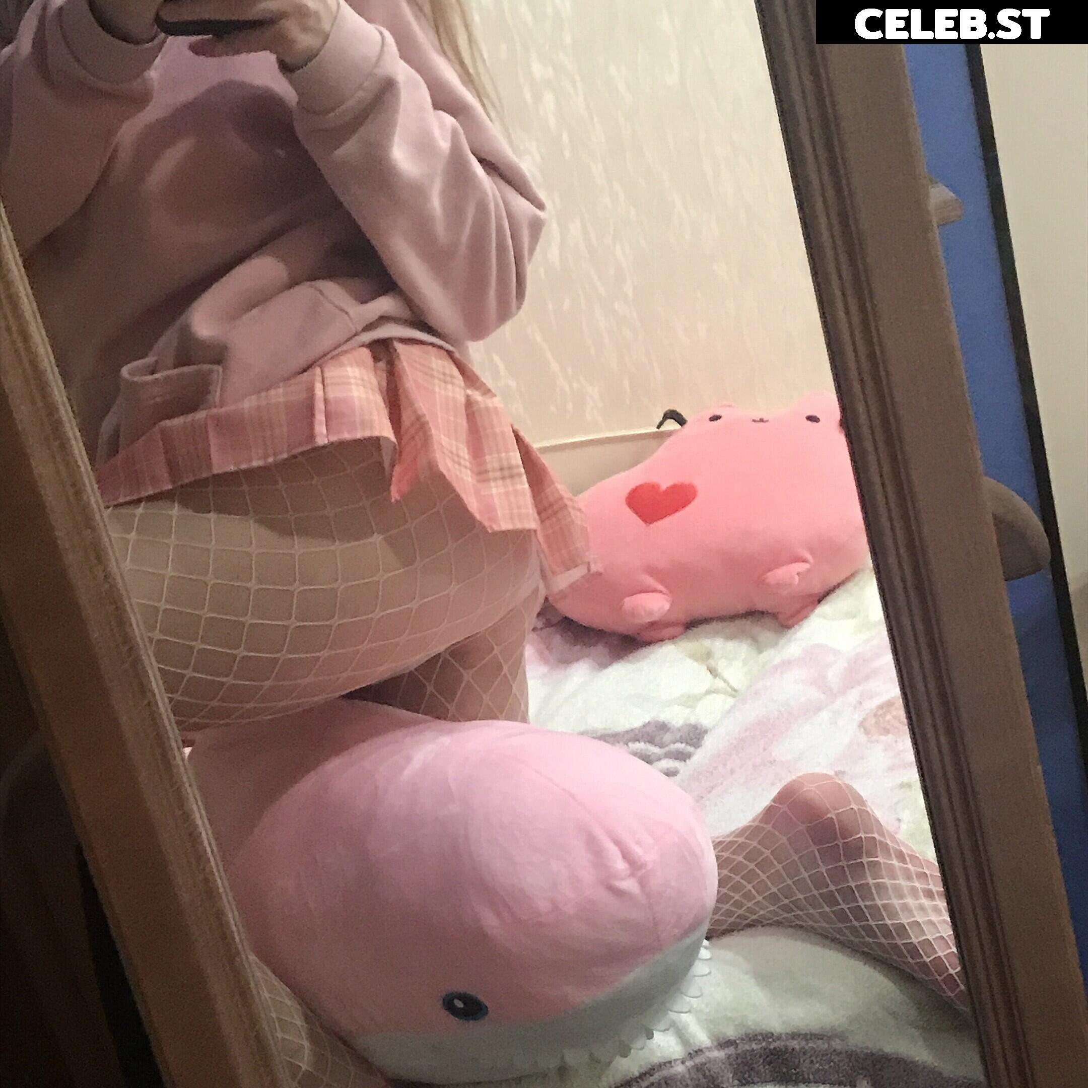 Tosha Image 12716048