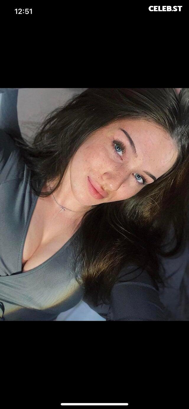 Fayesxh Image 12658279