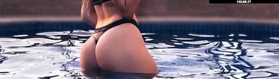 lizfermini | JackOfAllMediums Image 12665717