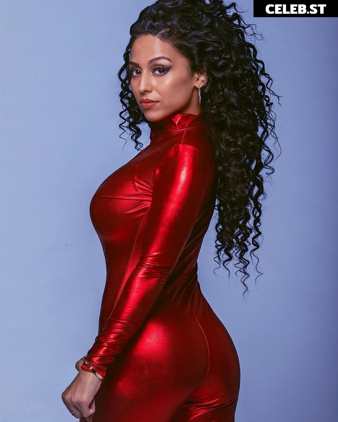 Robin Roxette Image 12664339