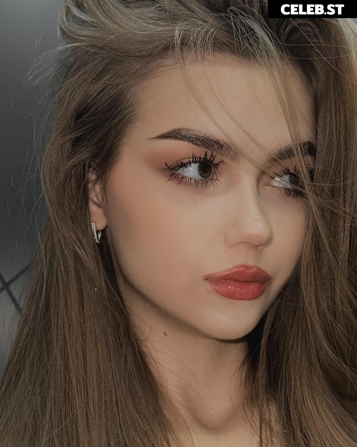 Alina Zaozerskaya / alina.zaozerskayaaa / zaozerskayalina / Алина Заозерская Image 12663109