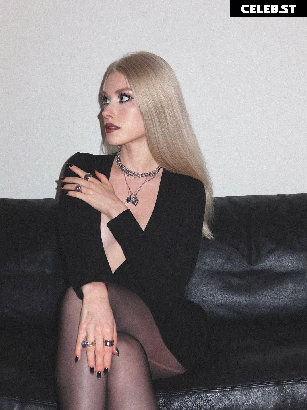 CallanExorcist (Alexandra Frenkel) Image 12663248