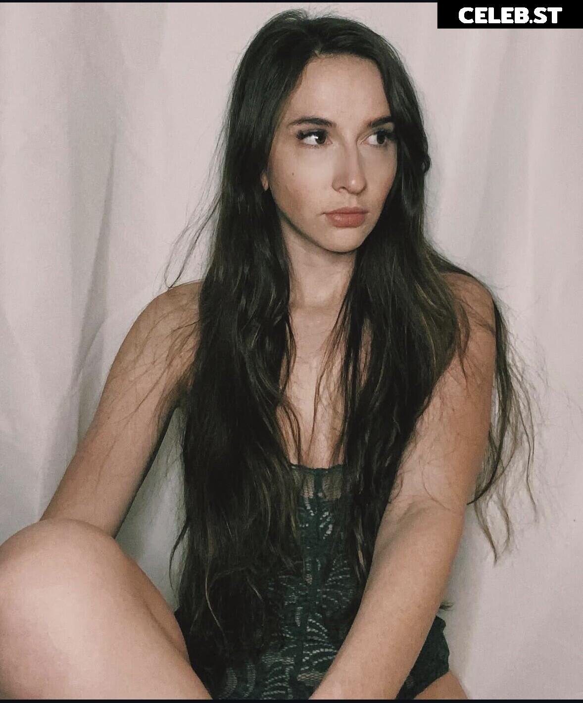 Amelia Samson Image 12678807