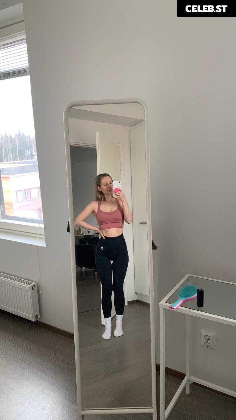 Anastasia Eremina | miywki Image 12679660