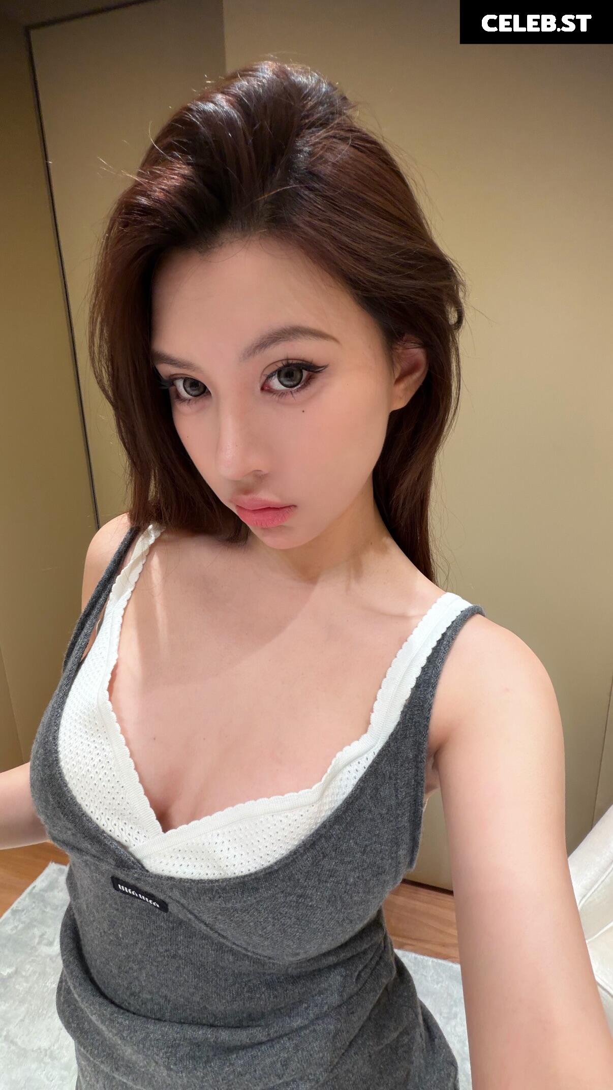 _xixiyx_ Image 12601586