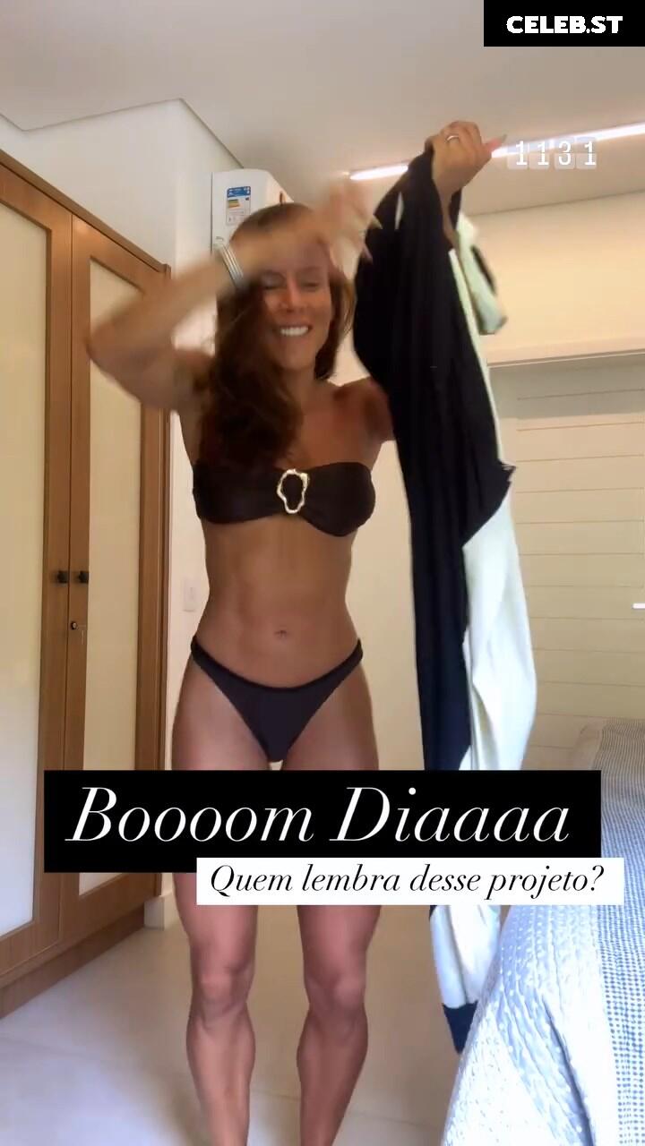 Thaís Bianca (ex-panicat) Image 12682051