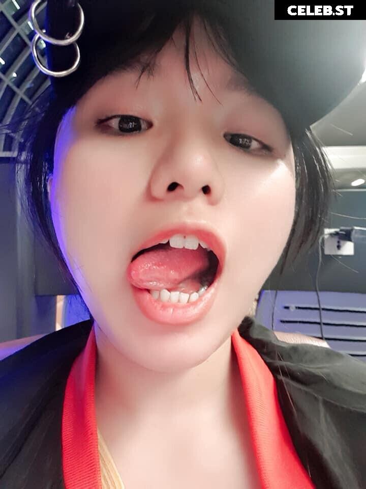 Chono Black Image 12555768