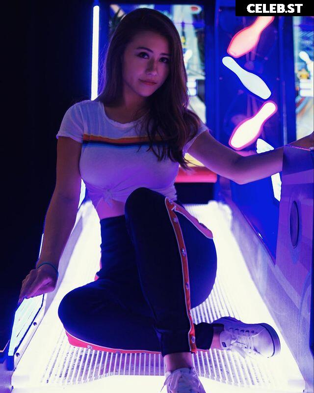 Sasha Emiri/Sander Image 12554826