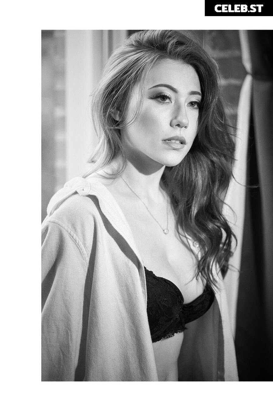 Sasha Emiri/Sander Image 12554794