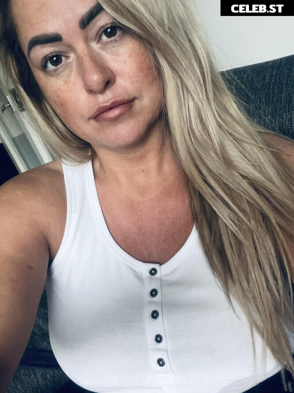 Karen Danczuk Image 12554220
