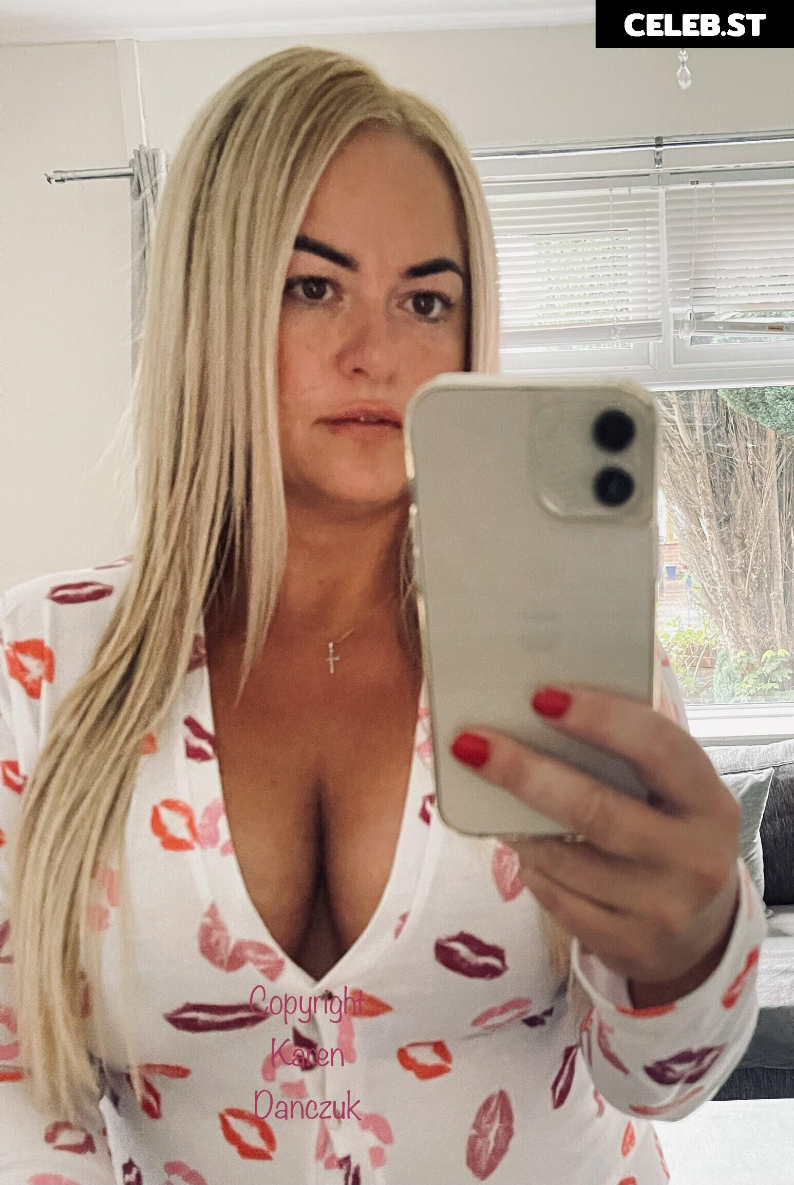 Karen Danczuk Image 12554204
