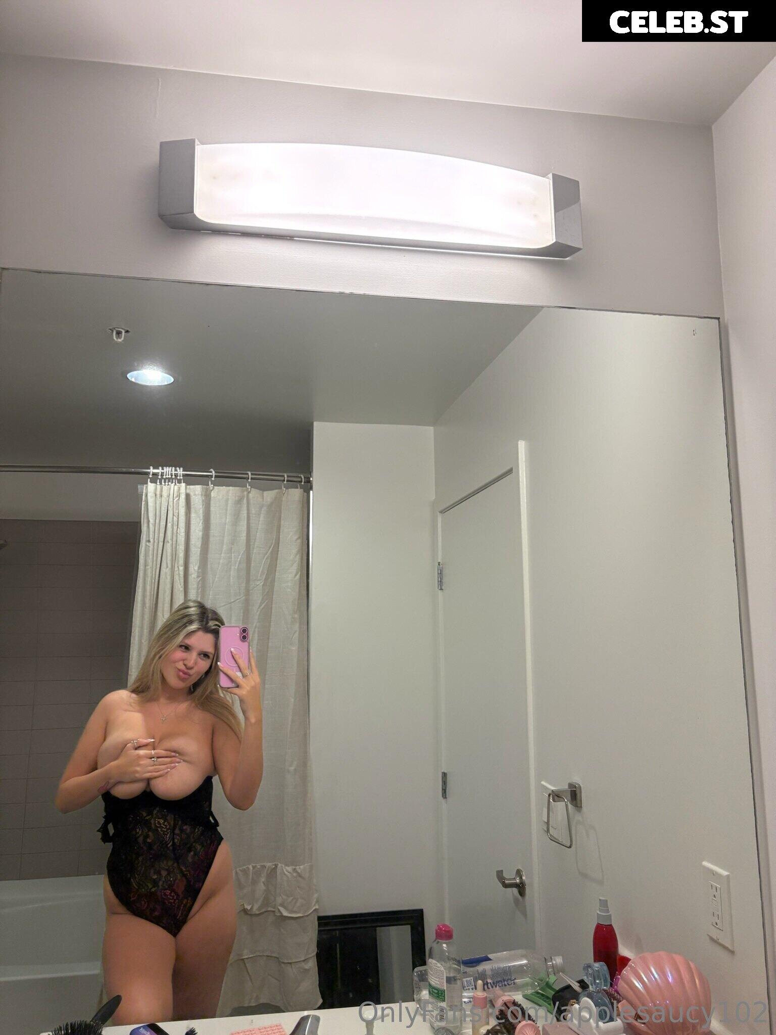 Applesaucy101 Image 12557117