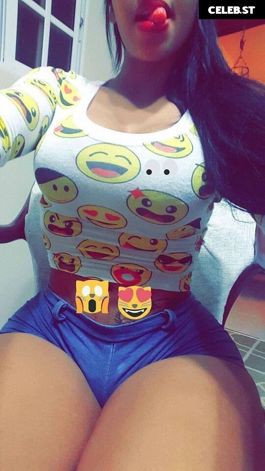 Yinett Baez Image 12551814