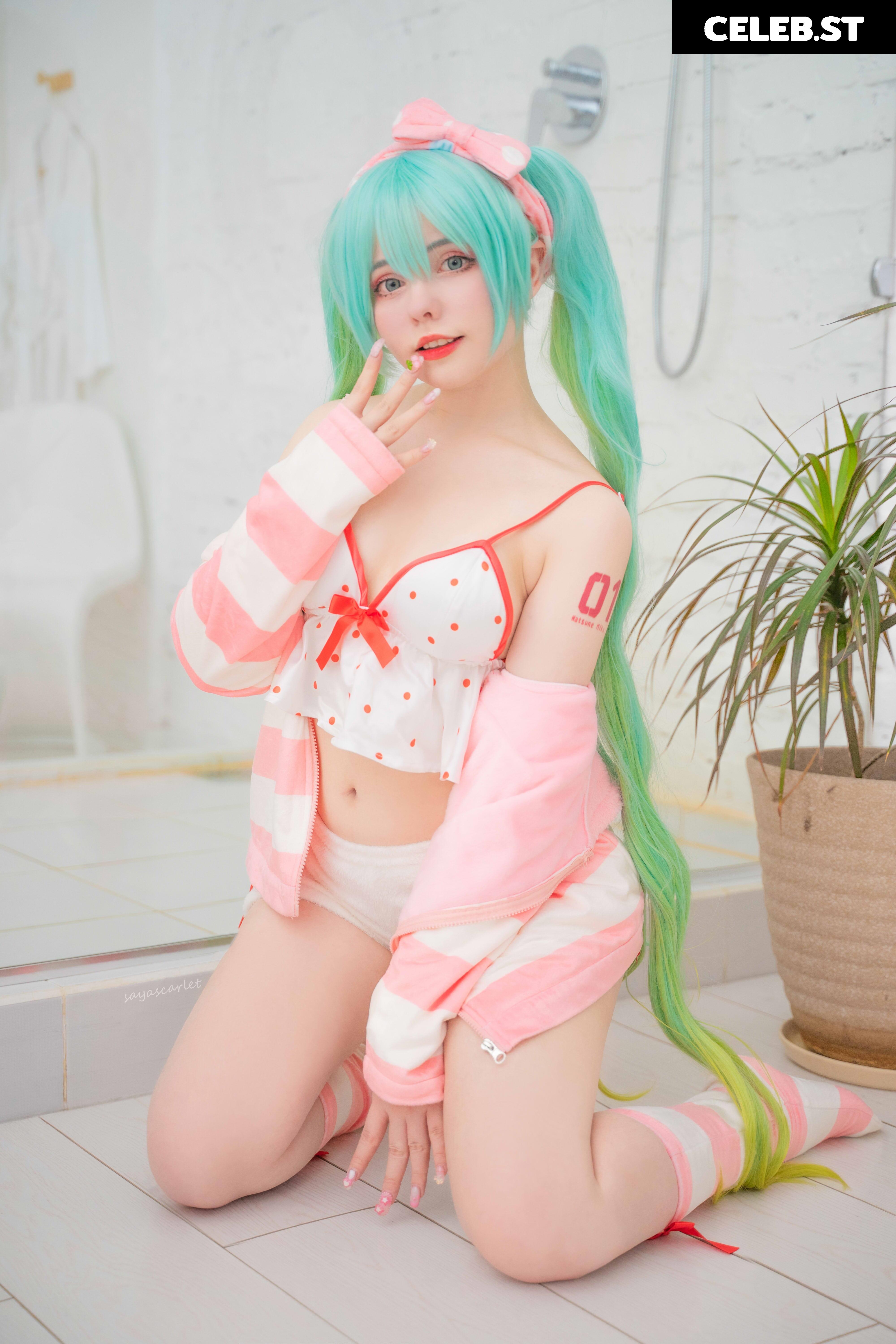 Saya Scarlet Image 12550000