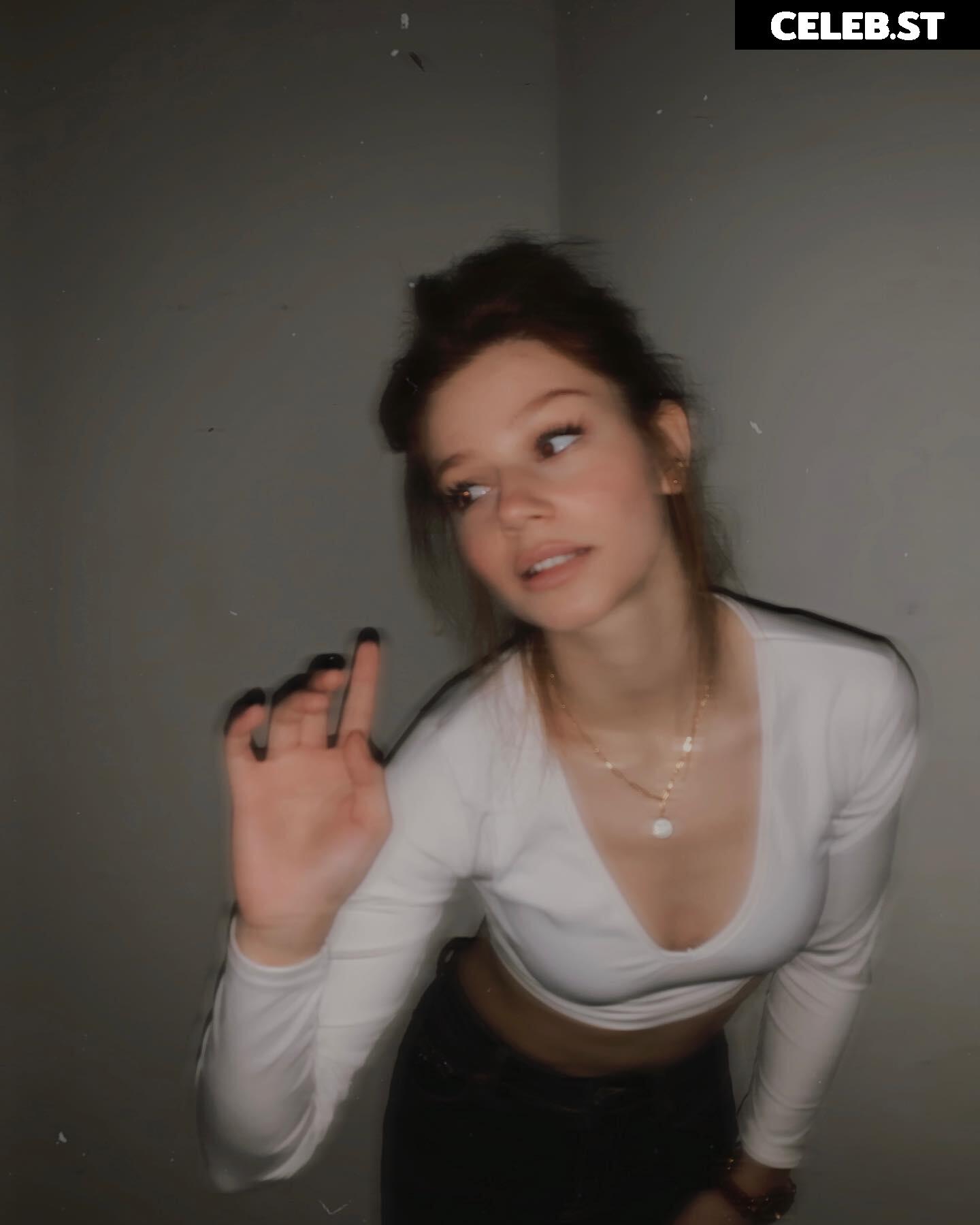 Sumru Özden / sumruozdenn Image 12552048