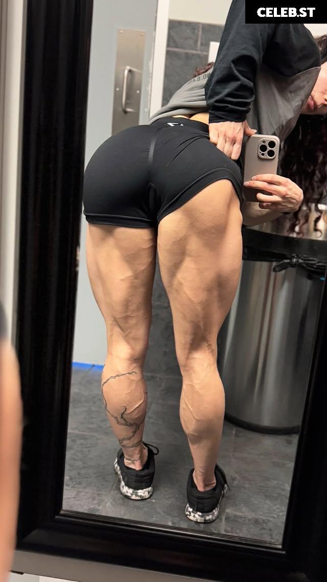 Jessica Schechter / jschecfit Image 12559595