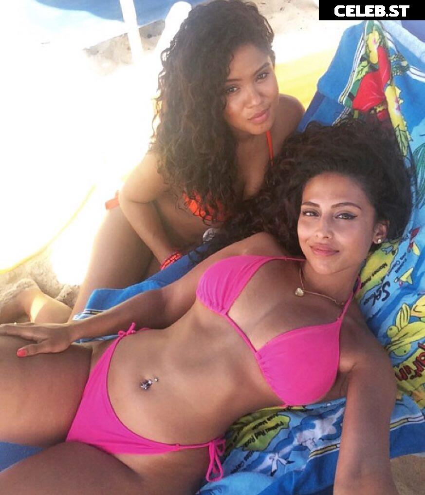 Robin Roxette Image 12559490