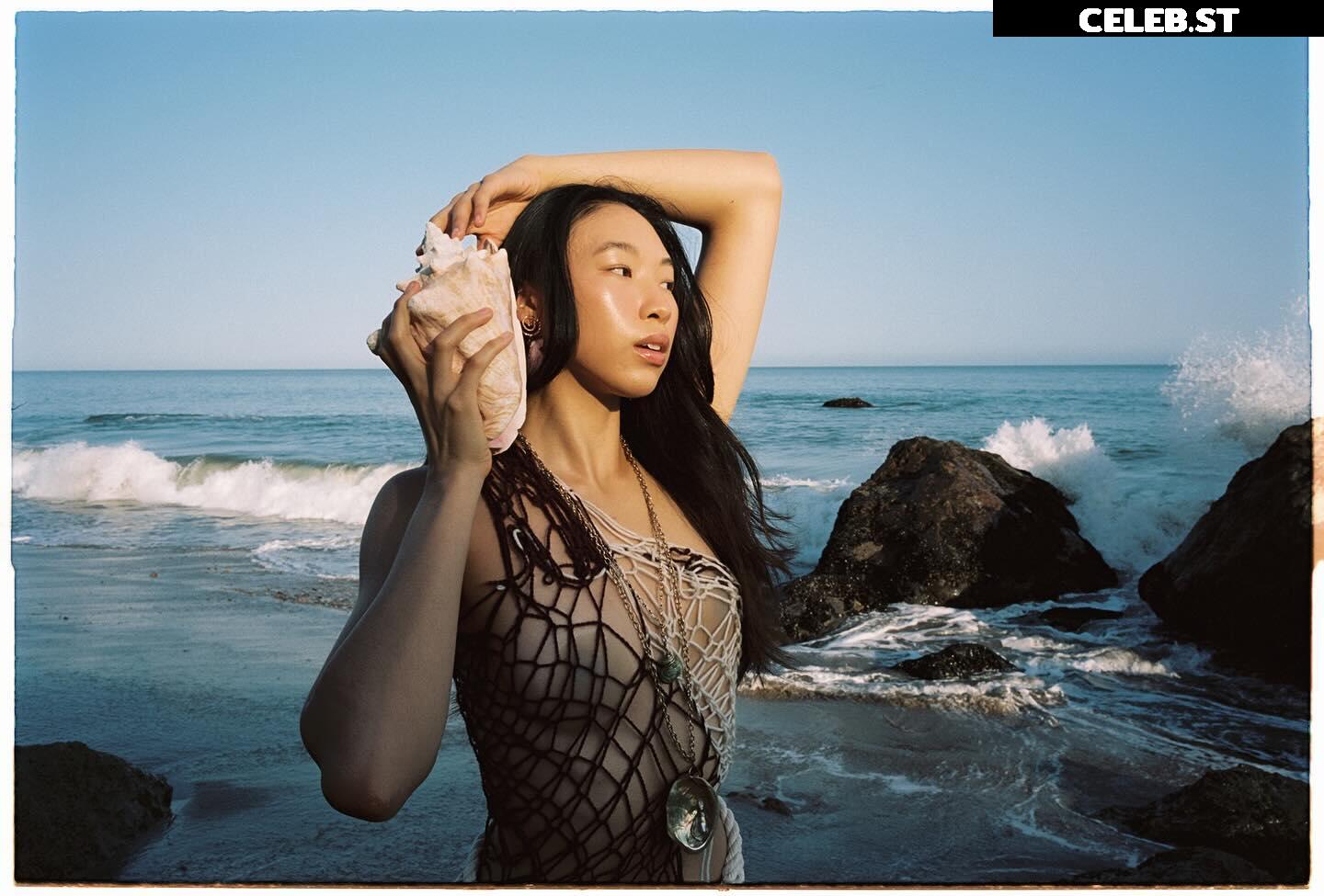 Maureen Tang @maureentang Image 12559670