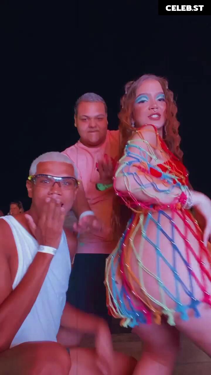 Mel Maia Image 12561790