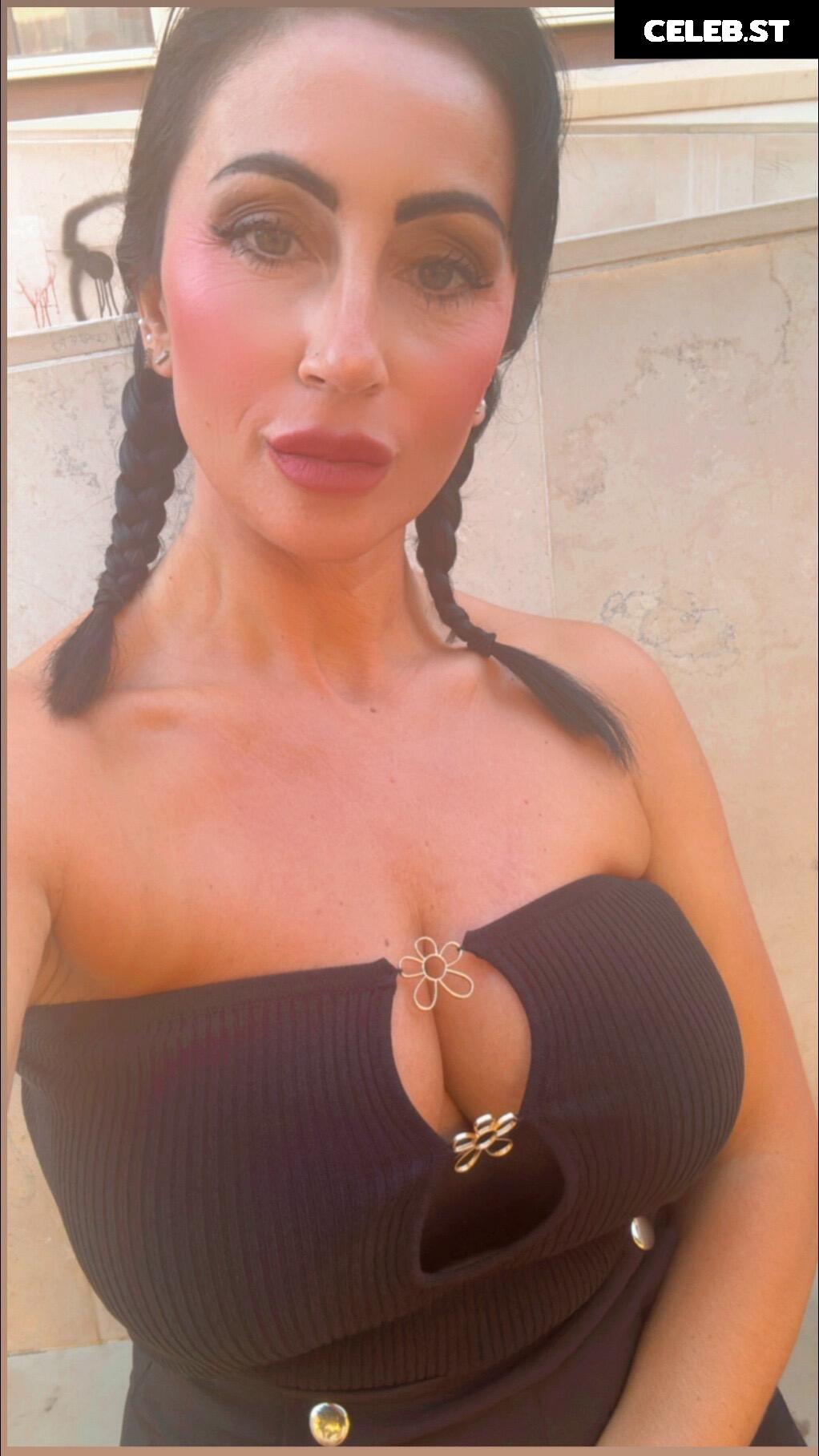 bet848 / Betty Iacomini Image 12560375