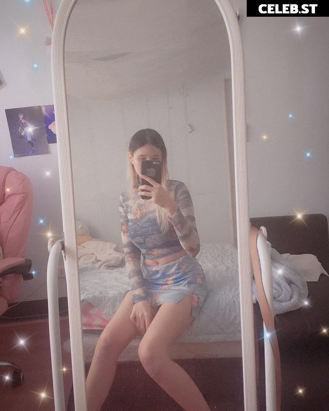 Kura Onee-san Image 12563222
