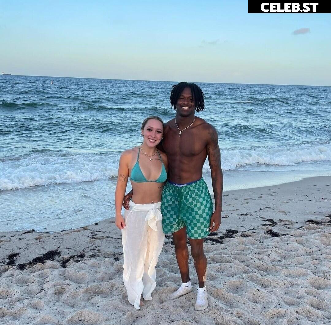 Laney Choboy Image 12577890