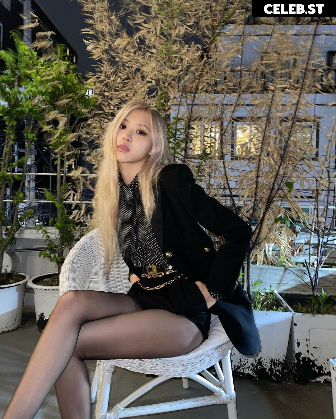 Rosé || Roseanne Park - BLΛƆKPIИK ( BLACKPINK ) Image 12576404