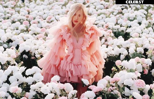 Rosé || Roseanne Park - BLΛƆKPIИK ( BLACKPINK ) Image 12576389