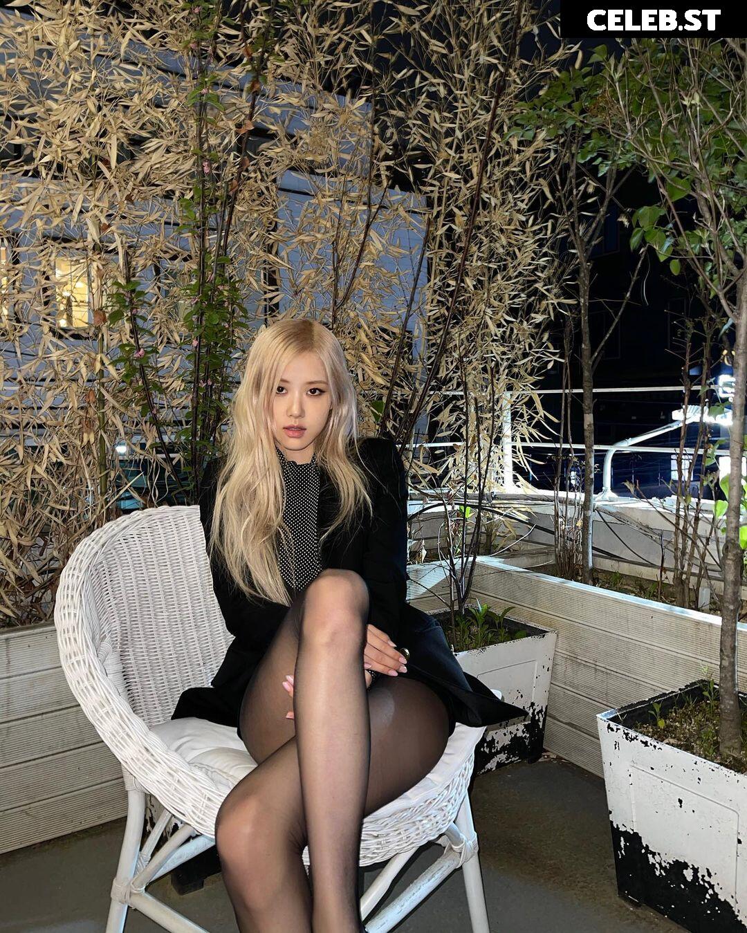 Rosé || Roseanne Park - BLΛƆKPIИK ( BLACKPINK ) Image 12576375