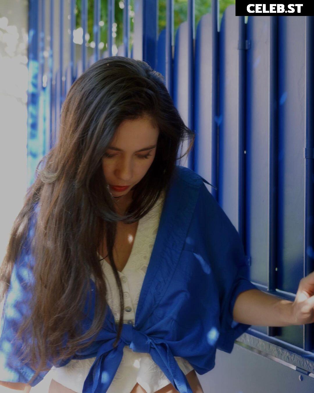 Charlie Danger / Les Revues du Monde Image 12579277