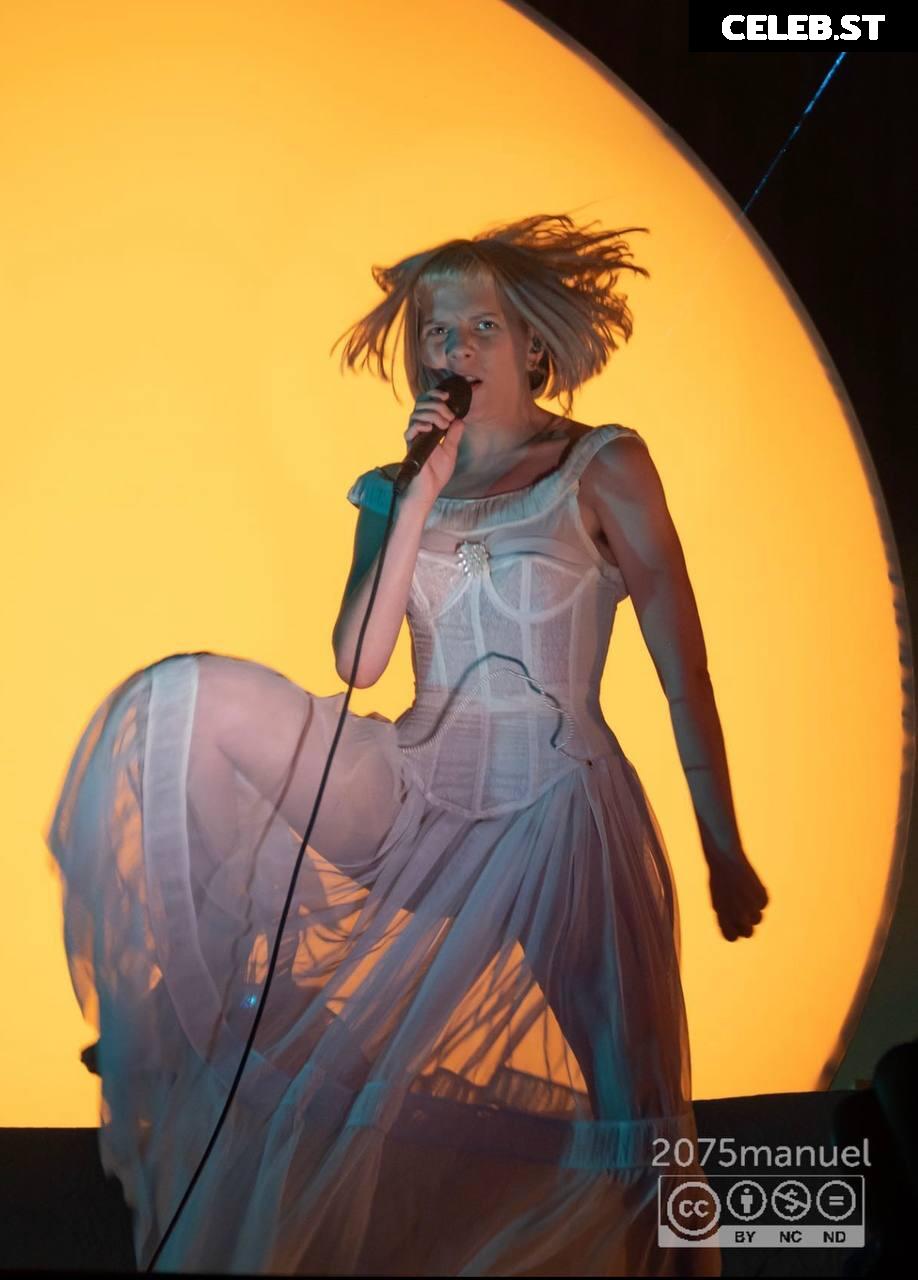 Aurora Aksnes (singer) Image 12549741