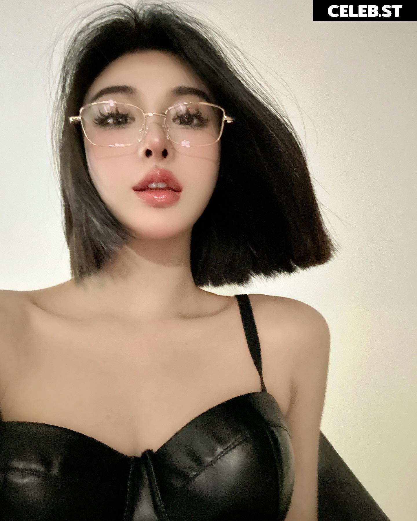 Ivy ai.lin20_ Image 12549149
