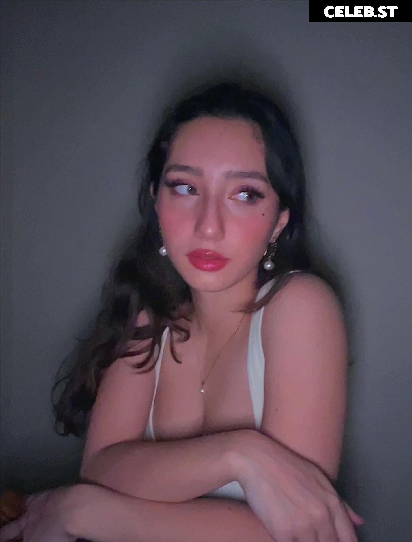 Sabrina Pezeshkian | sabadabadoodle | sabababaroo Image 12515527