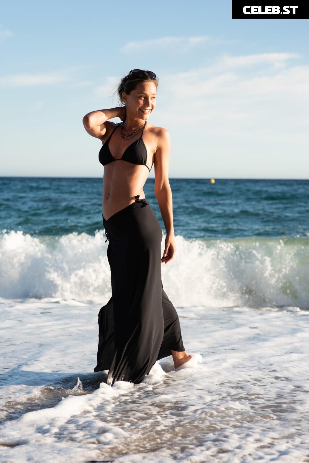 Alison Cossenet Image 12515290