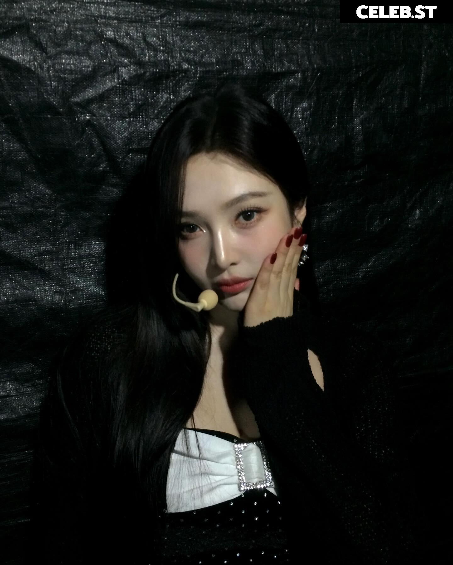 Park Soo-young (Joy - Red Velvet) Image 12517027