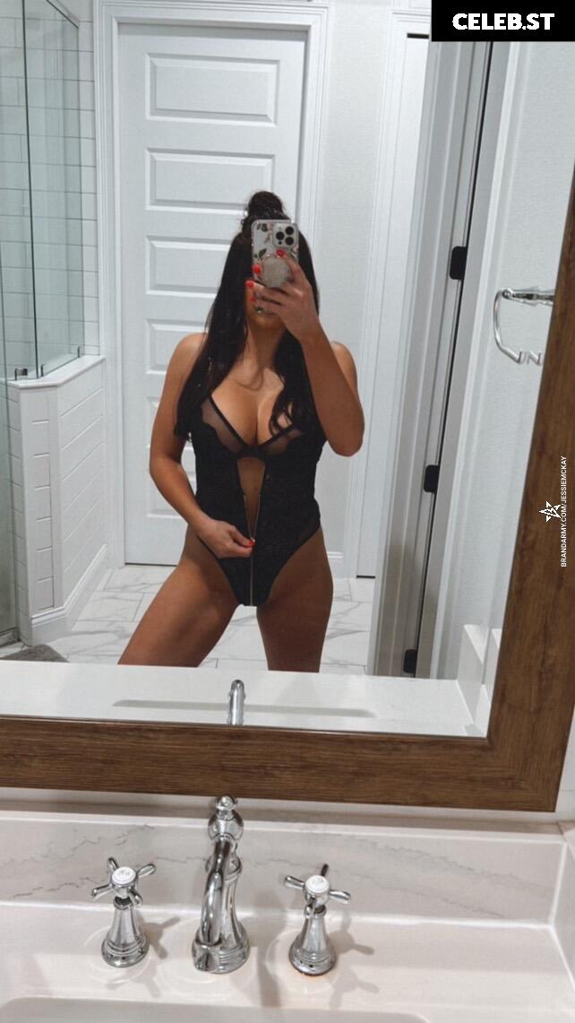 Cassie Lee/Jess McKay (Peyton Royce/Billie Kay) Image 12517073