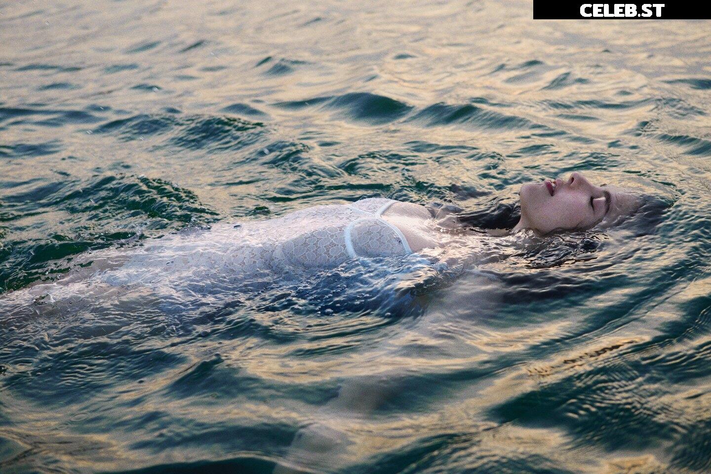 Margaret Qualley Image 12516906