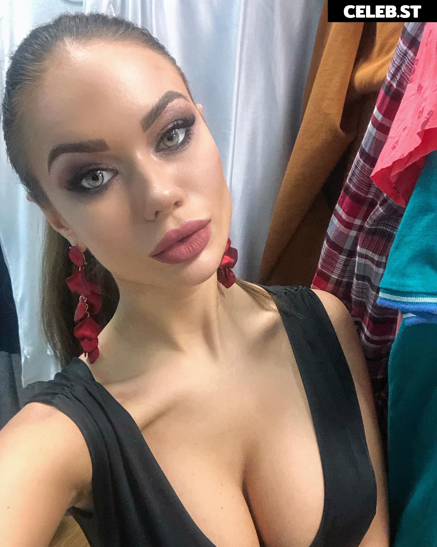 Yana Koshkina Image 12521974