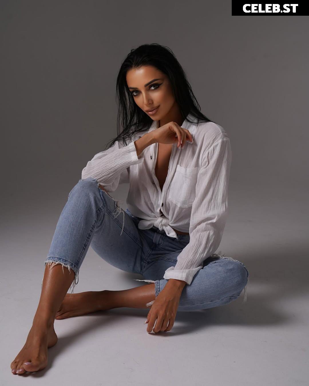 ellina bandeeva Image 12520494