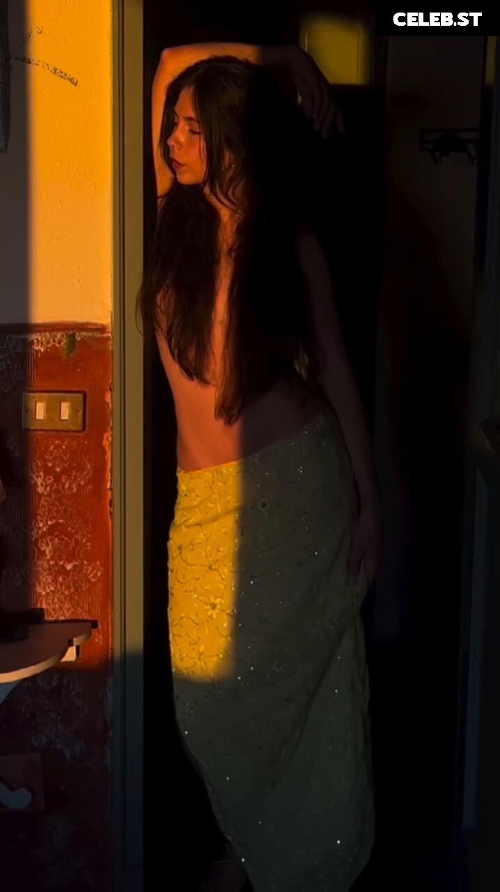 Charlie Danger / Les Revues du Monde Image 12523186