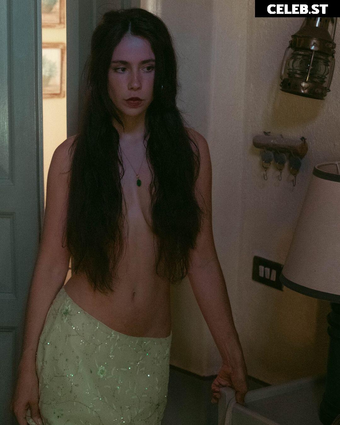 Charlie Danger / Les Revues du Monde Image 12523179