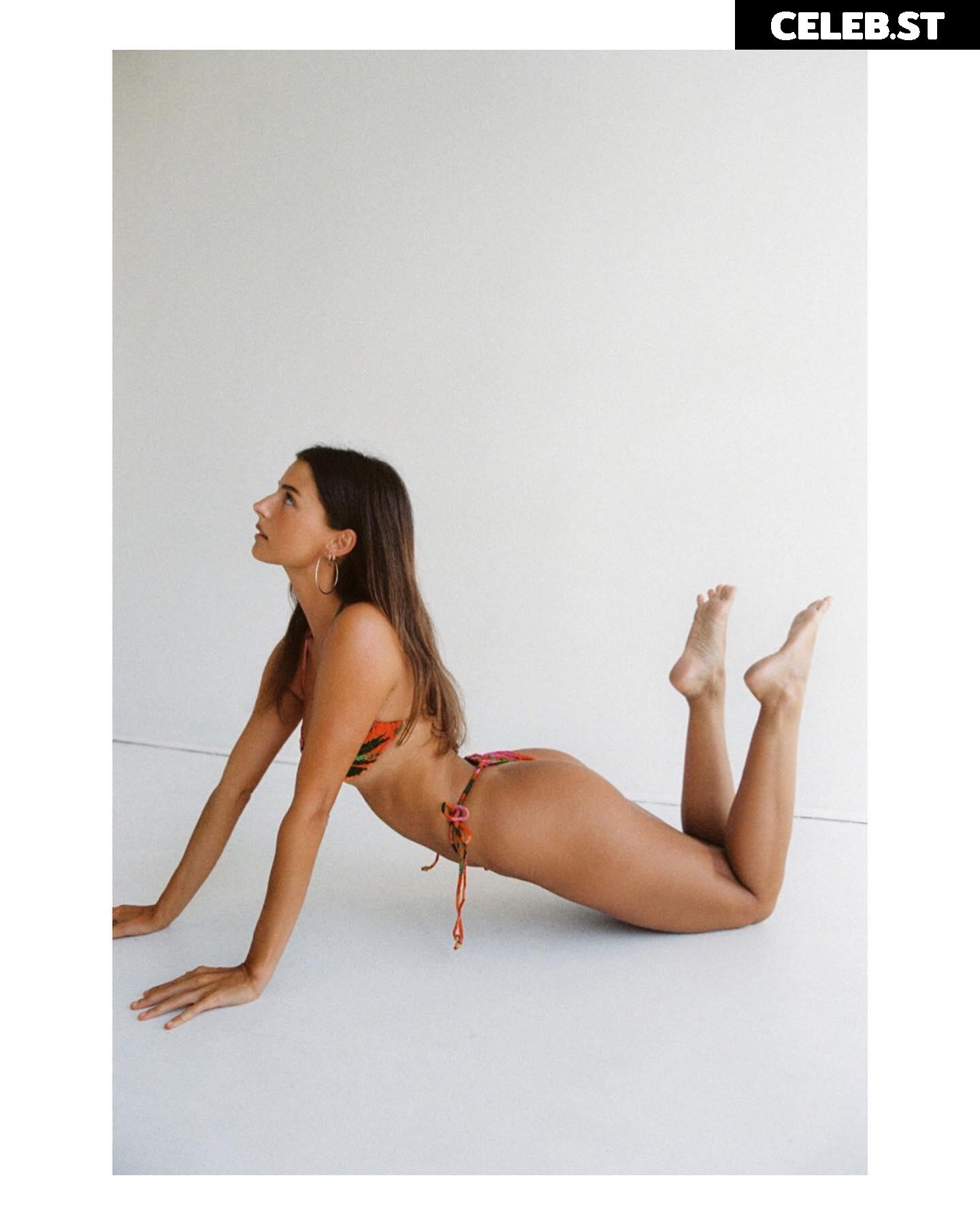 Steph Mandich Image 12523028