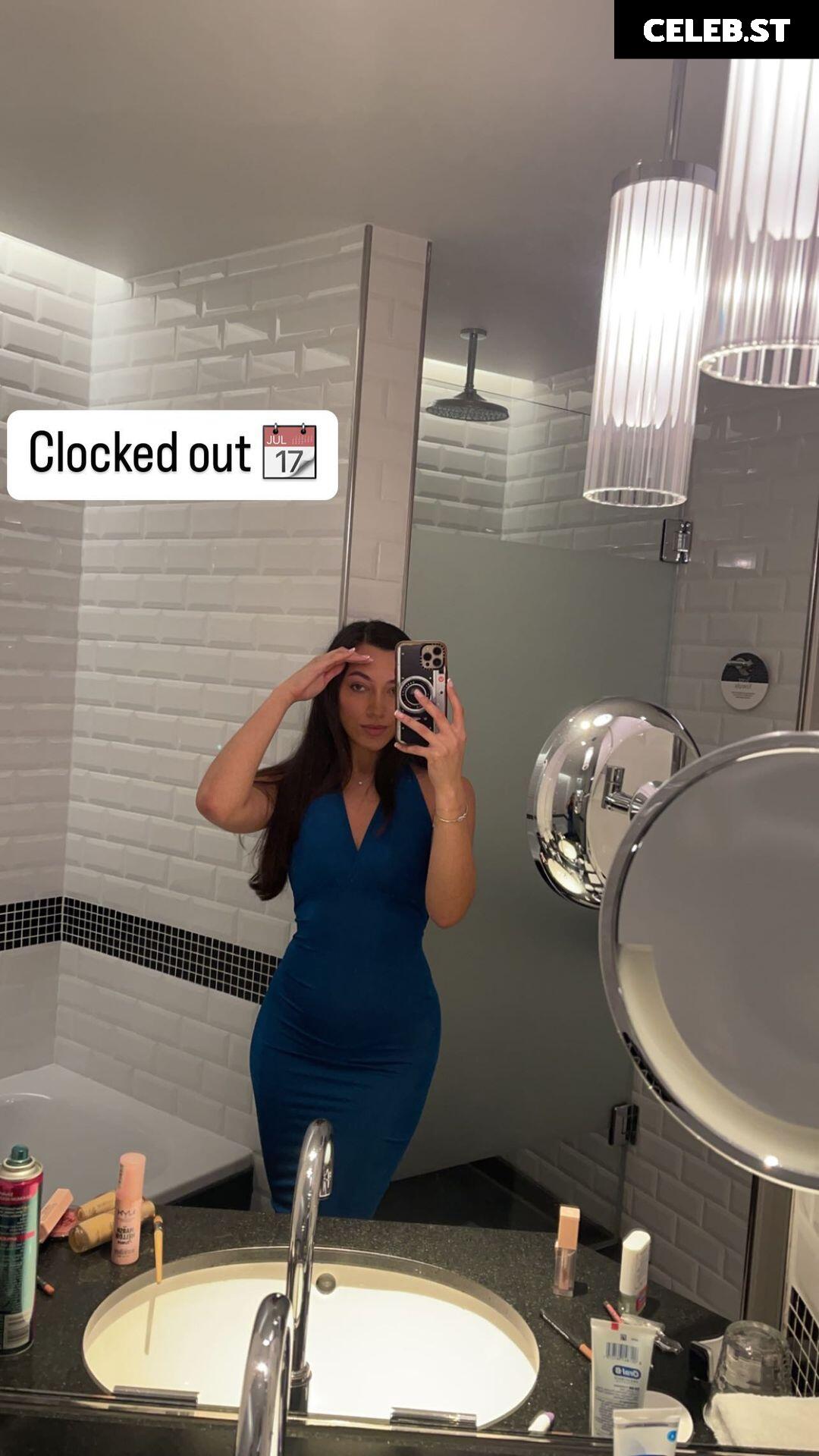 Liala Naema Image 12522040