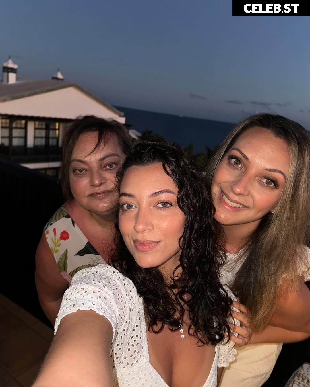 Liala Naema Image 12522048