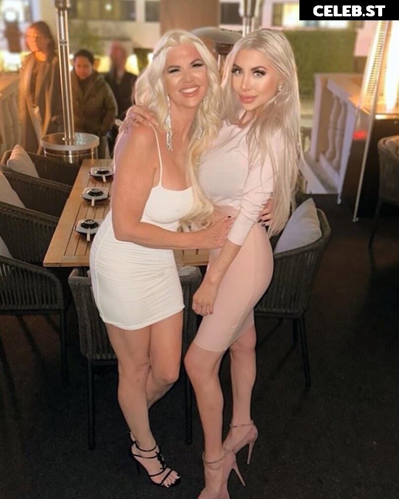 Kiley Fox Image 12535750