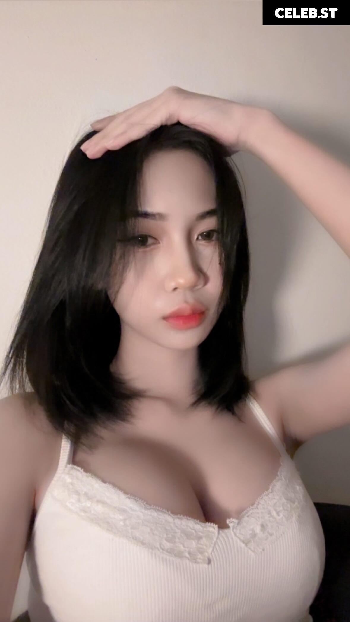 larizamnc Image 12536189