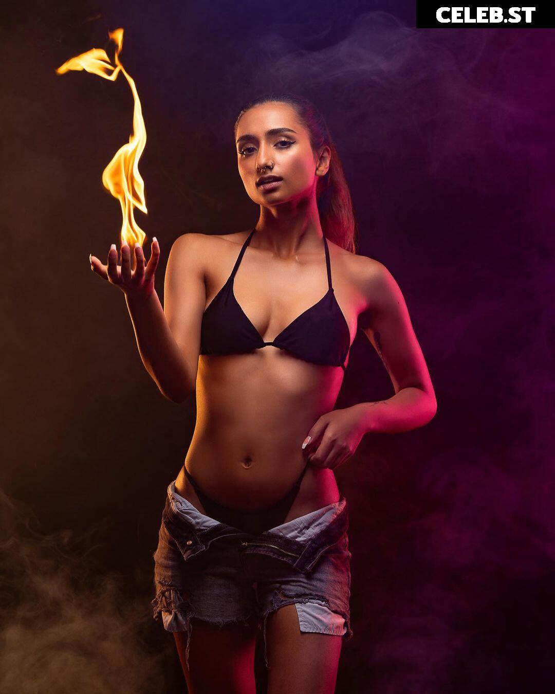 Shaghana Doyle | shagisabadword Image 12508979