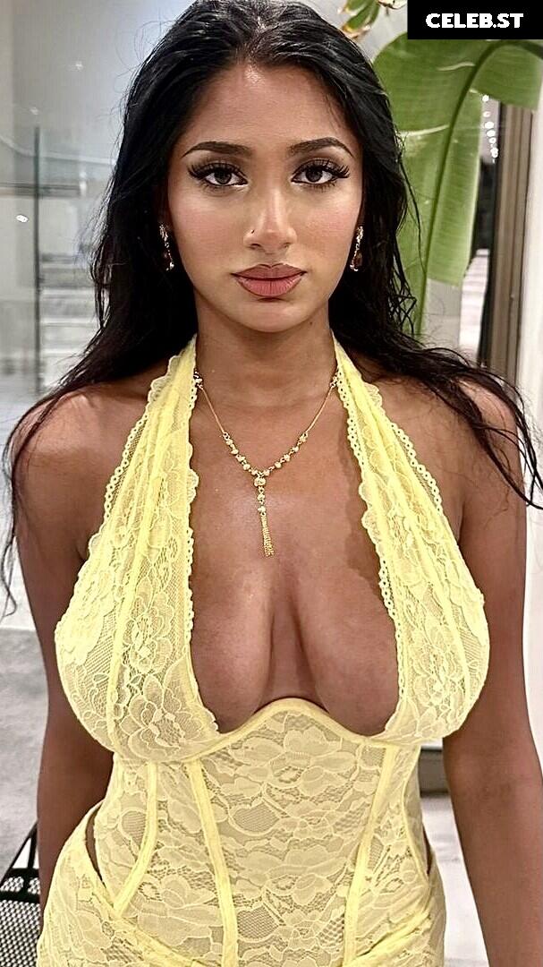 _riya.b_  |  riya.b_ | Riya B 🇧🇩 Image 12504094