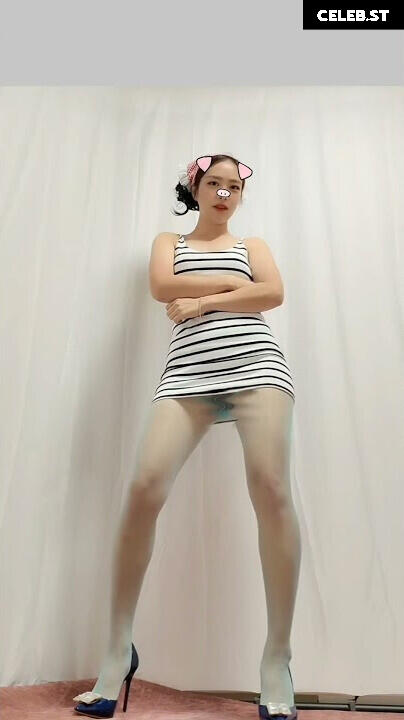 히찌 hizzi 히찌룩북 히찌댄스 / hizzihizzi / hizzilookbook / hizzidance Image 12503127