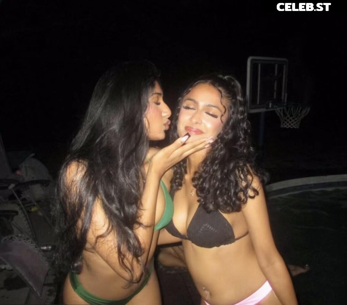 Neha Paul | Nehapaull | Neha.paull | Nehanextdoor Image 12595325